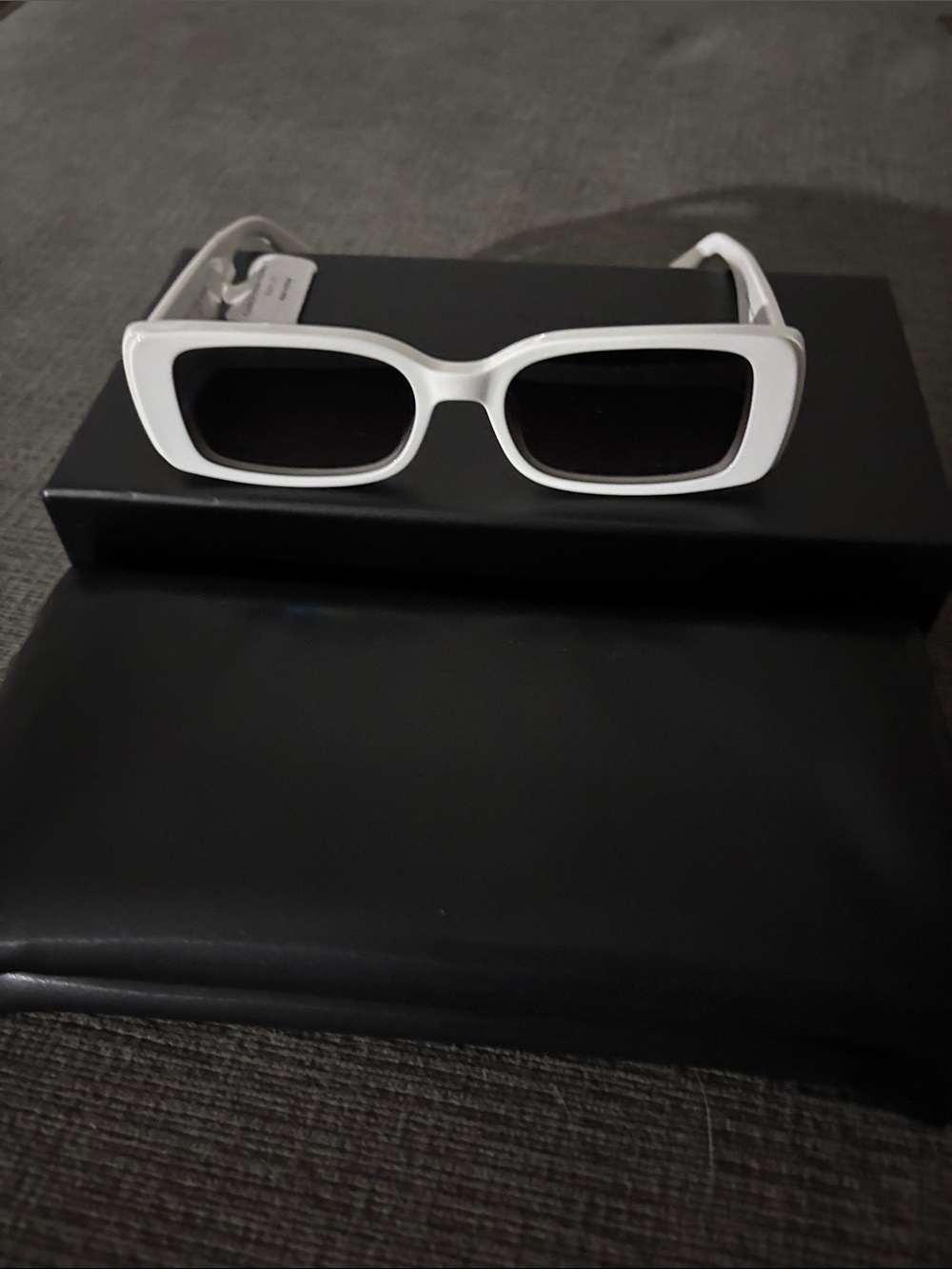 White Rectangular Women's Sunglasses -Carolina Lemke